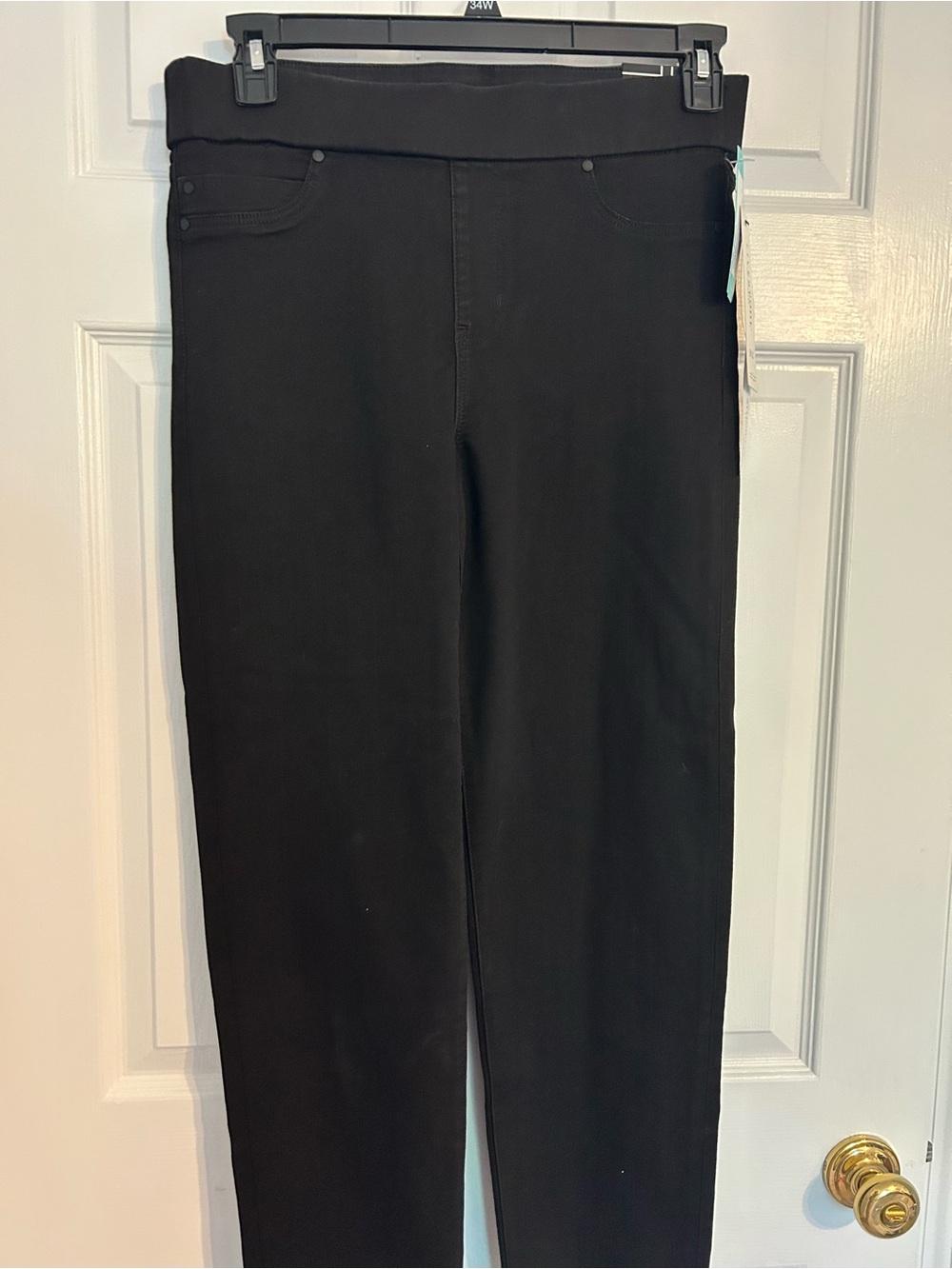 Liverpool NWT Black Fae Straight Leg Jeans - Comfortable Slim Fit Size 10
